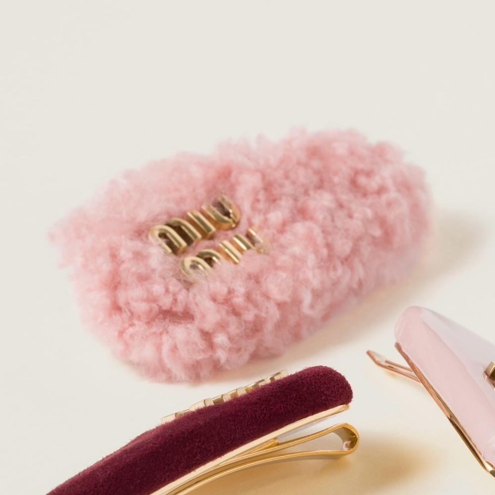 Miu Miu shearling hair clips Pink